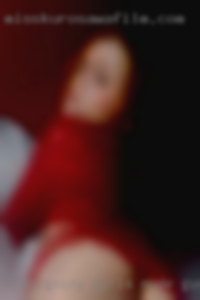 A outgoing girls nude guy with a foot fetish from Kingman.